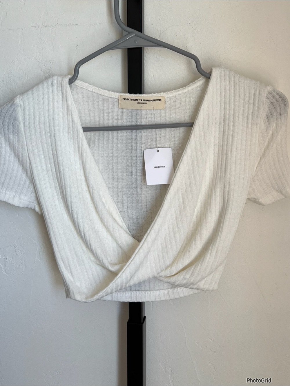 NWT Urban Outfitters Camilla Crop Top - Picture 3 of 4